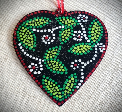 Berries and Leaves Dotted Adornment