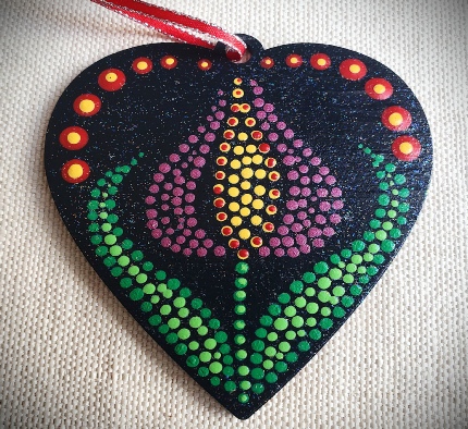 Dotted Tulip Adornment Workshop